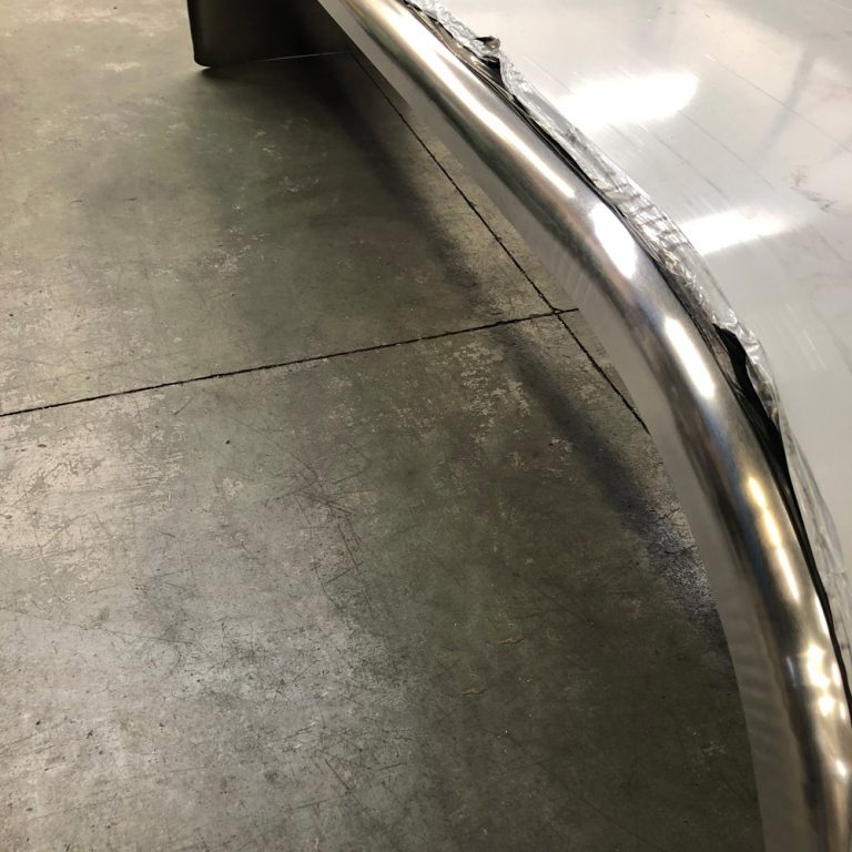 Smooth truck mudguard 4
